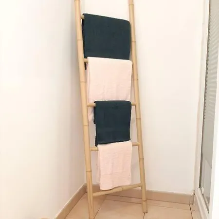 Appartement Proche Aéroport à Pied, Le Rêve Rose.